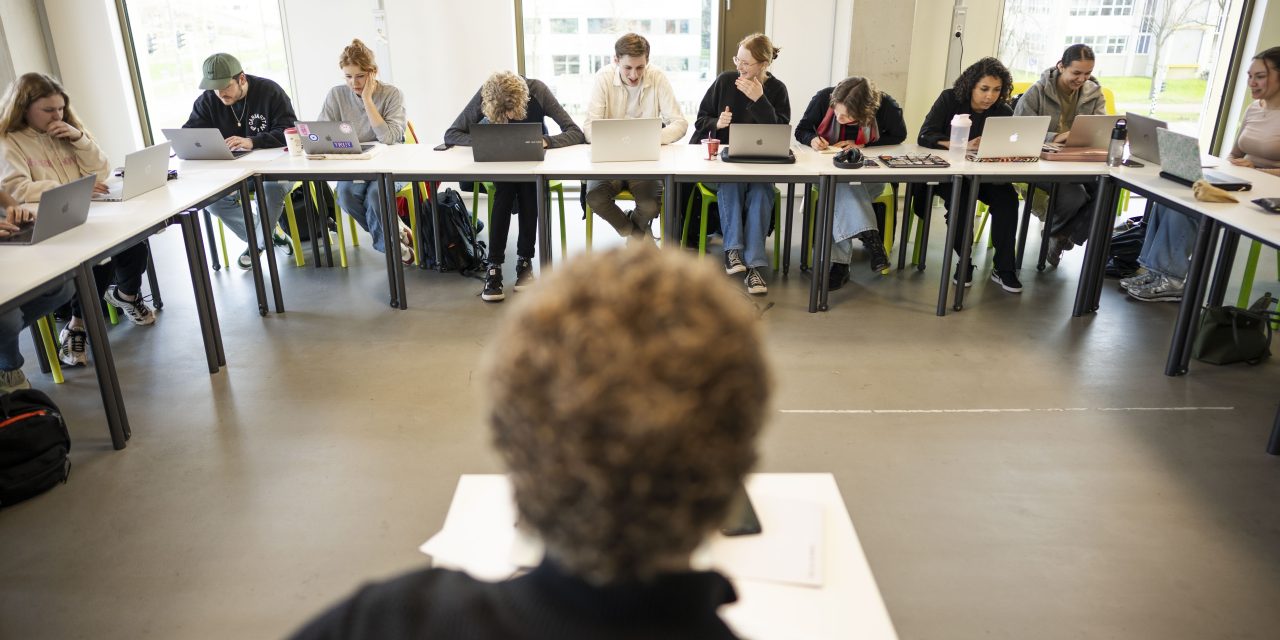 Een witte bubbel in een kleurrijke stad: diversiteit op de SvJ