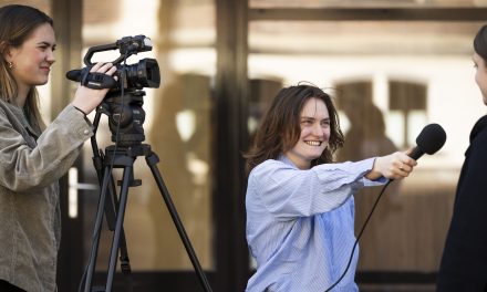 Na de School voor Journalistiek: doorstuderen of de werkvloer op?
