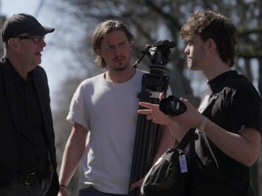 Studenten maken zich op voor drukke en zonnige week, met De Tegel in het vooruitzicht