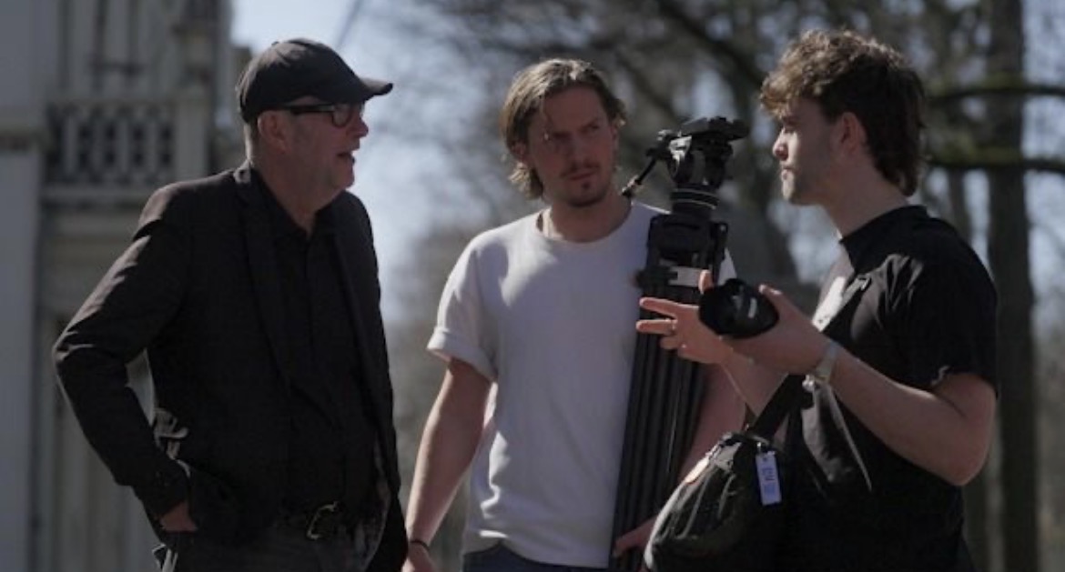 Studenten maken zich op voor drukke en zonnige week, met De Tegel in het vooruitzicht