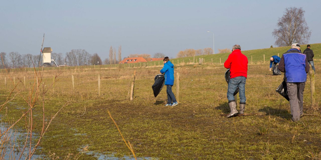 De Bermbrigade ruimt 83 kilo zwerfafval op tijdens World Cleanup Day