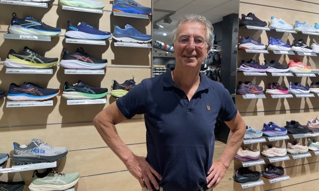 Een bekend gezicht neemt afscheid van sportwinkel Sunny Camp