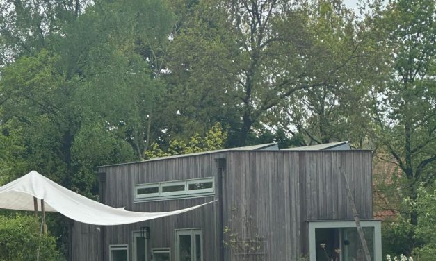 “Het voelde gewoon niet goed om in dat grote huis te zitten in m’n uppie”