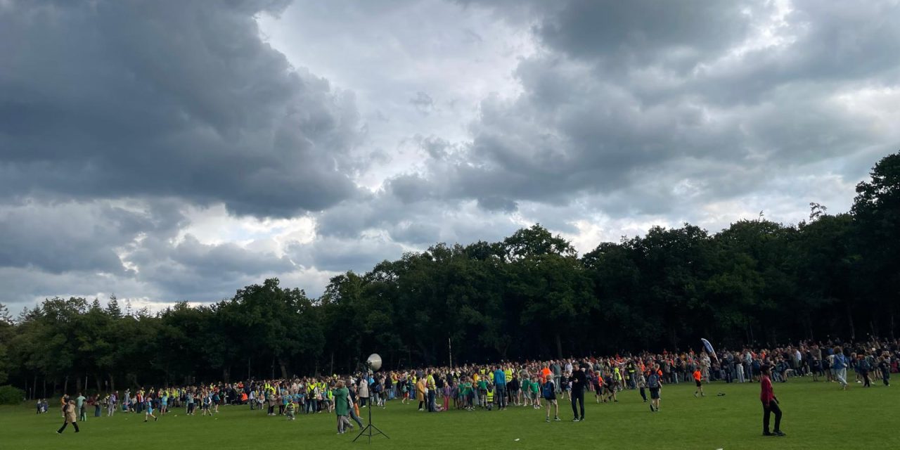 De Zeister avondvierdaagse: Mooie verhalen van de zijlijn
