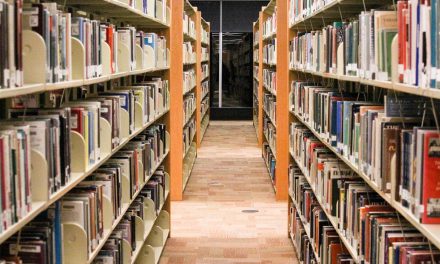 Hoe vrij is het vrije woord nog? ‘We moeten oppassen dat schrijvers geen thema’s uit de weg gaan’