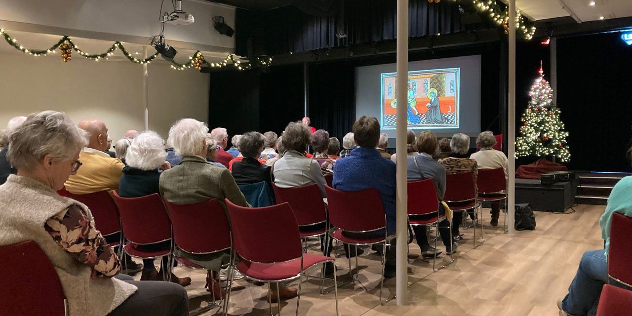 Frans van loon vertelt over pelgrimstocht bij Algemene Seniorenvereniging Zeist