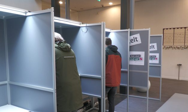Zeist trapt verkiezingsdag af met vroege kiezers