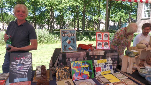 Kunst- en boekenmarkt: een paradijs voor verzamelaars