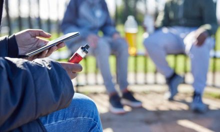 Jongeren in Zeist blijven vapen: “Je merkt de gevolgen gewoon niet”